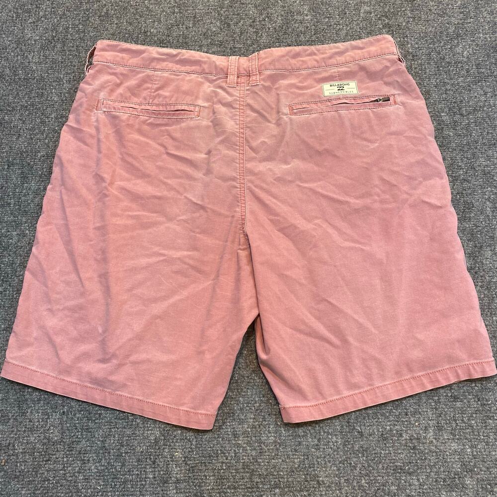 BillaBong Mens Size 34 New Order Submersible Chino Shorts Salmon Pink Flat Front - Picture 3 of 7